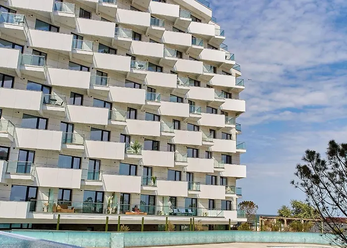 Atlantis By Infinity Alz * 那沃达利