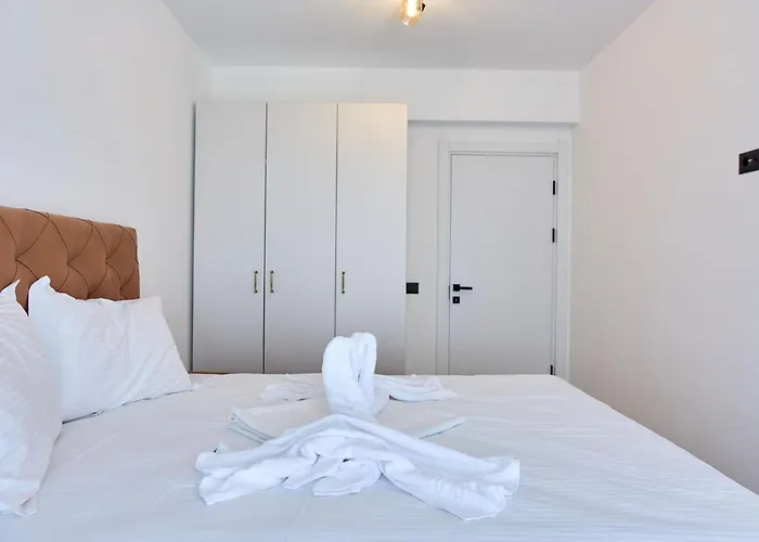 Atlantis By Infinity Alz * 那沃达利