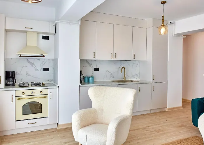 Atlantis By Infinity Alz * 那沃达利